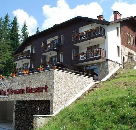 Alpine Relax Free & Pool 아파트 팜포로보