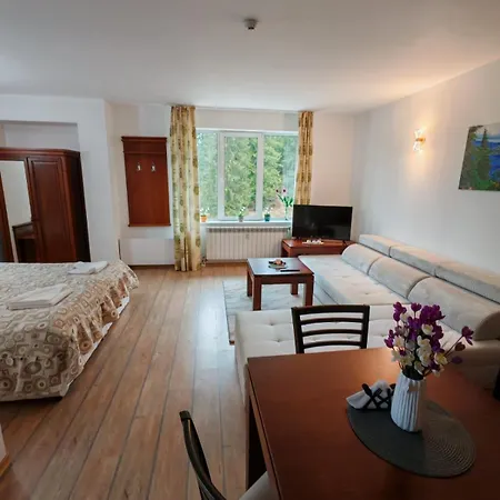 Alpine Relax Free & Pool Apartamento Pamporovo