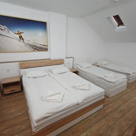 Alpine Relax Free & Pool Apartment *