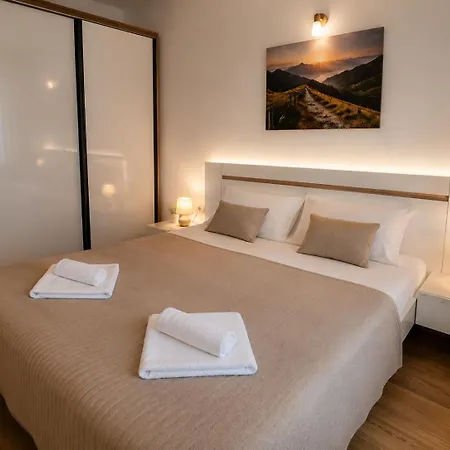 Alpine Relax Free & Pool Appartement *