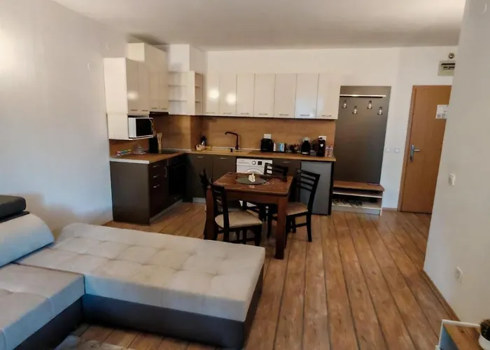 شقة Alpine Relax Free & Pool