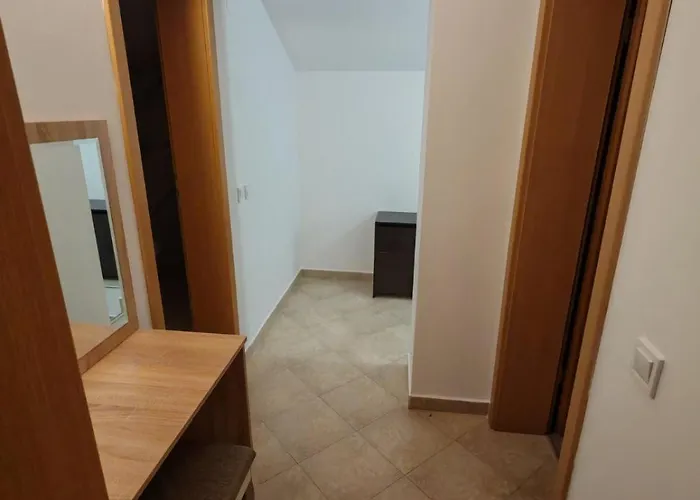 Alpine Relax Free & Pool Apartment